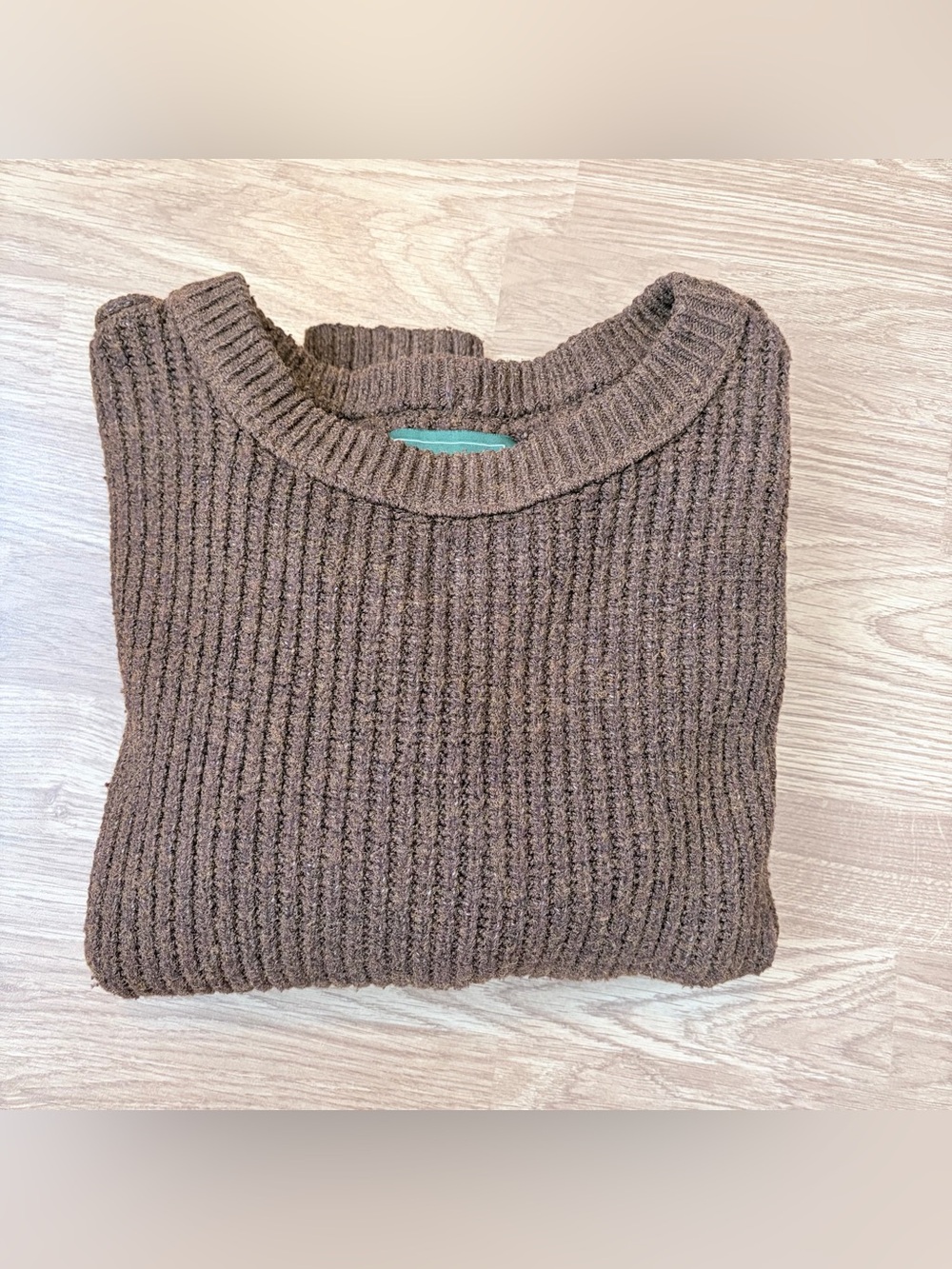 American Eagle Oversized Crewneck Chunky Knit Cropped Wool Blend Sweater